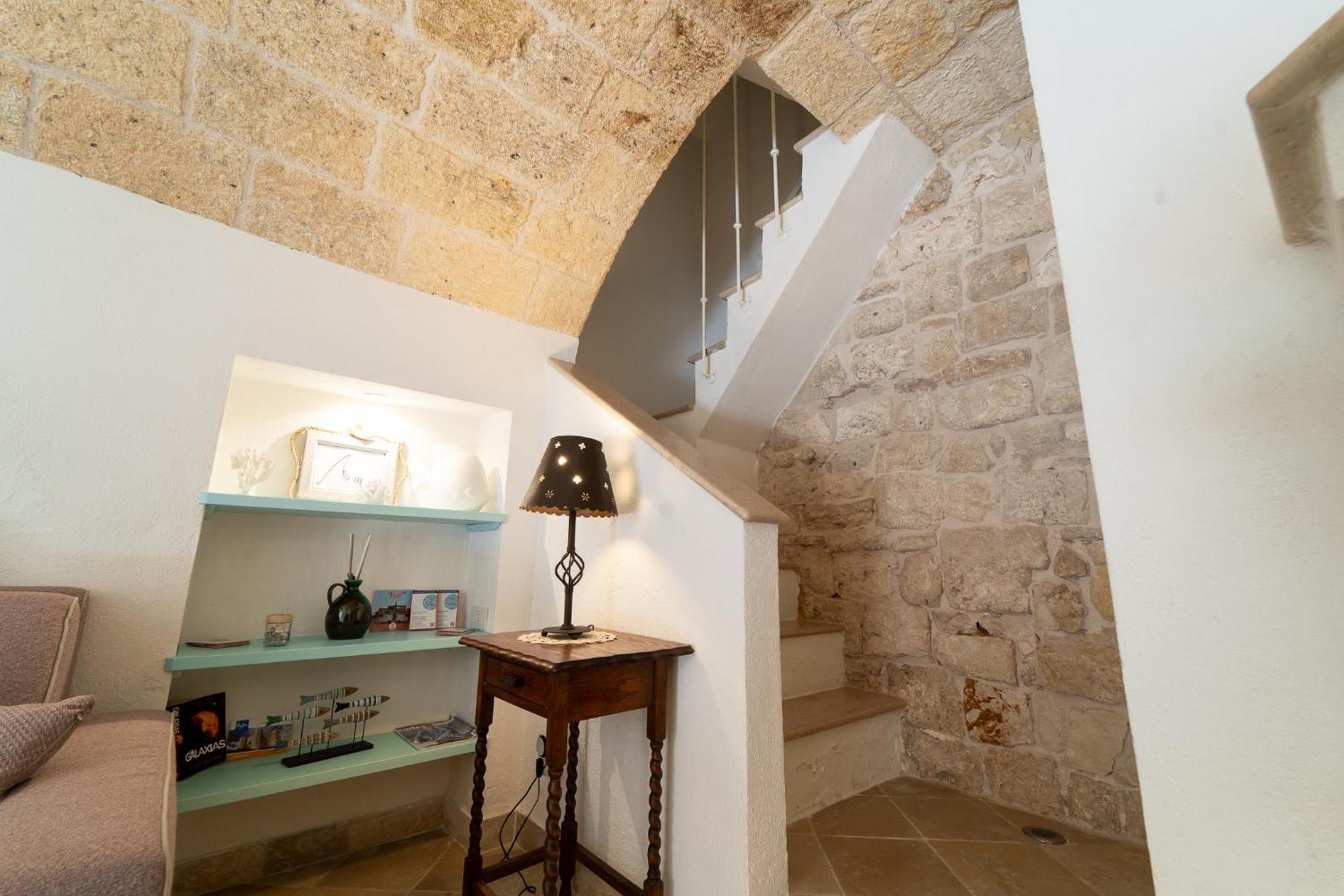 A Mare Appartamento, Via Porto 69 Polignano a Mare Exterior photo