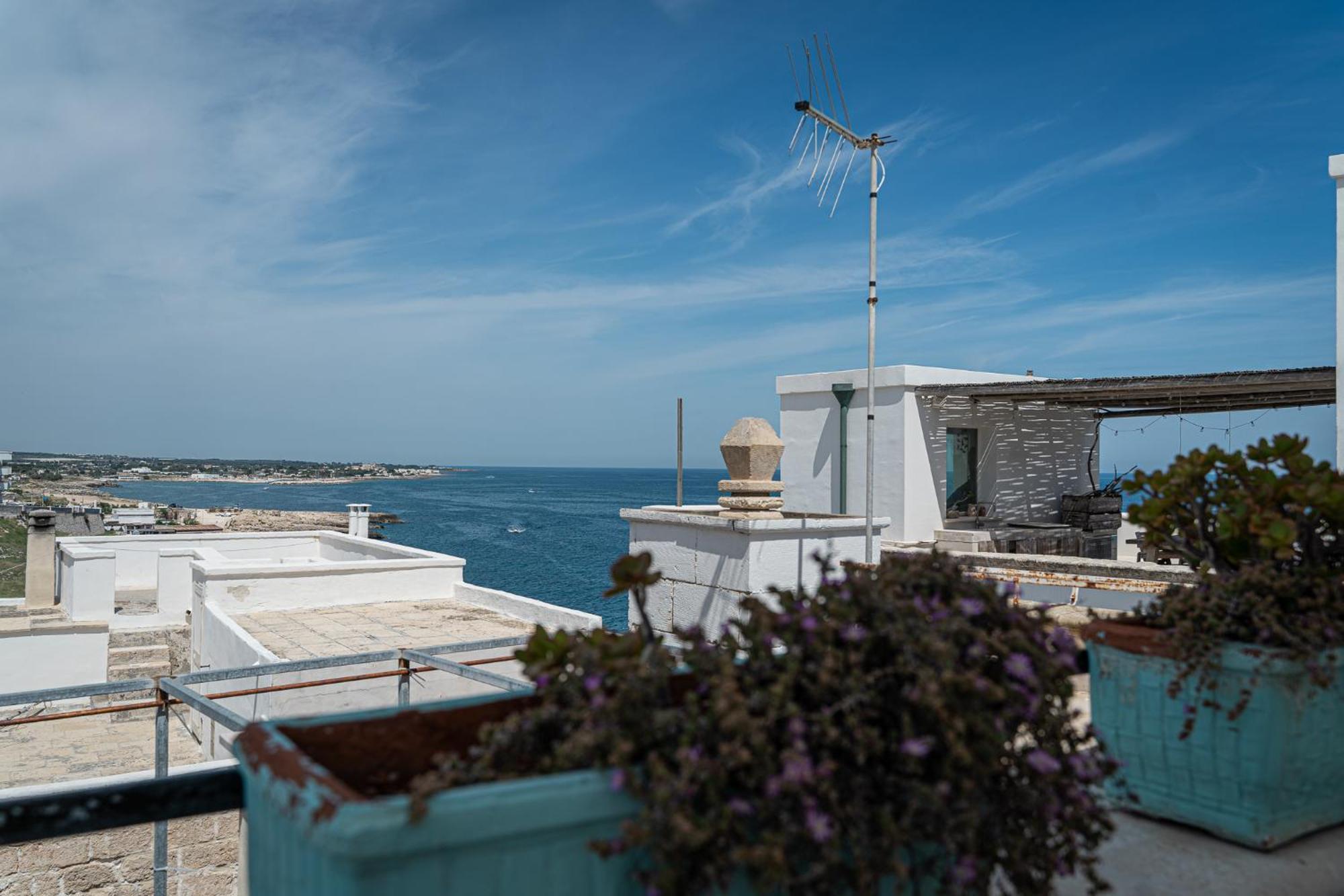 A Mare Appartamento, Via Porto 69 Polignano a Mare Exterior photo